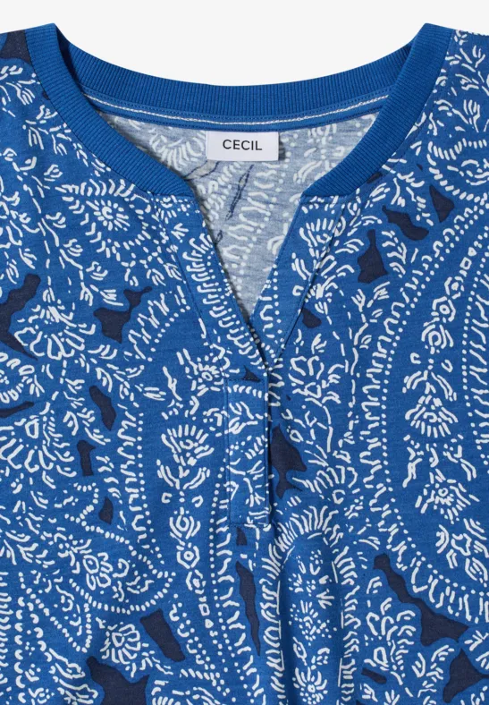 T-shirt à col fendu et motif paisley universal blue