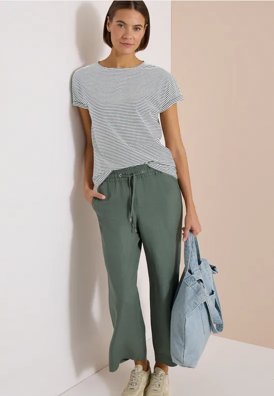 Kurzarm Shirt mit Boatneck und Knöpfen universal blue