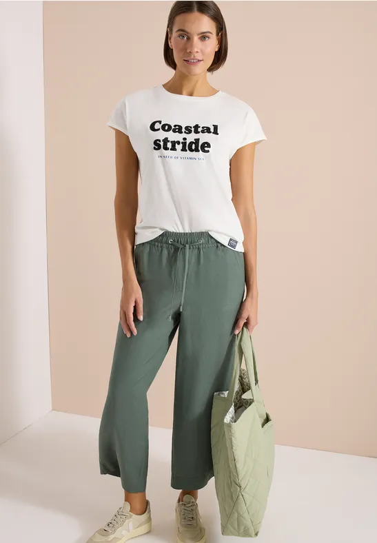 T-Shirt mit Boatneck und Wording Print vanilla white