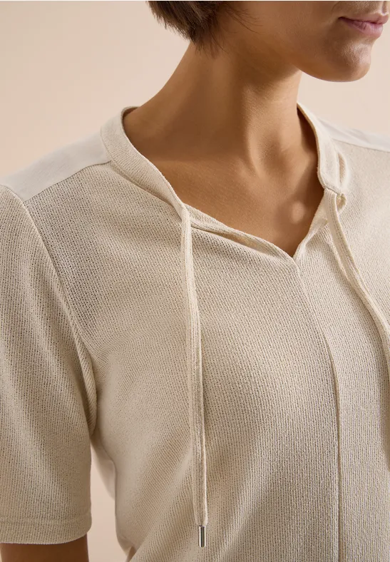 Kurzarm Bluse mit Split Neck und Bändern pearl beige
