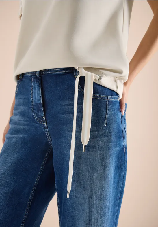 T-Shirt mit Rundhals und Raffung pearl beige