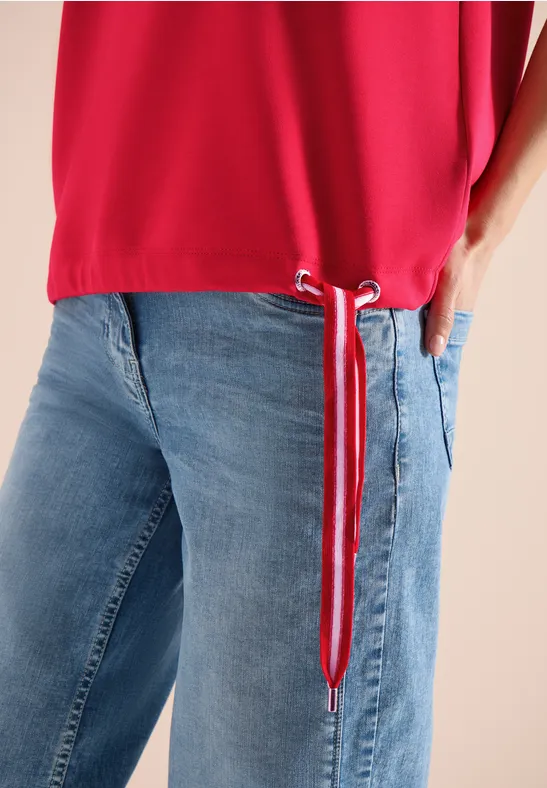 T-Shirt mit Rundhals und Raffung glazed apple red