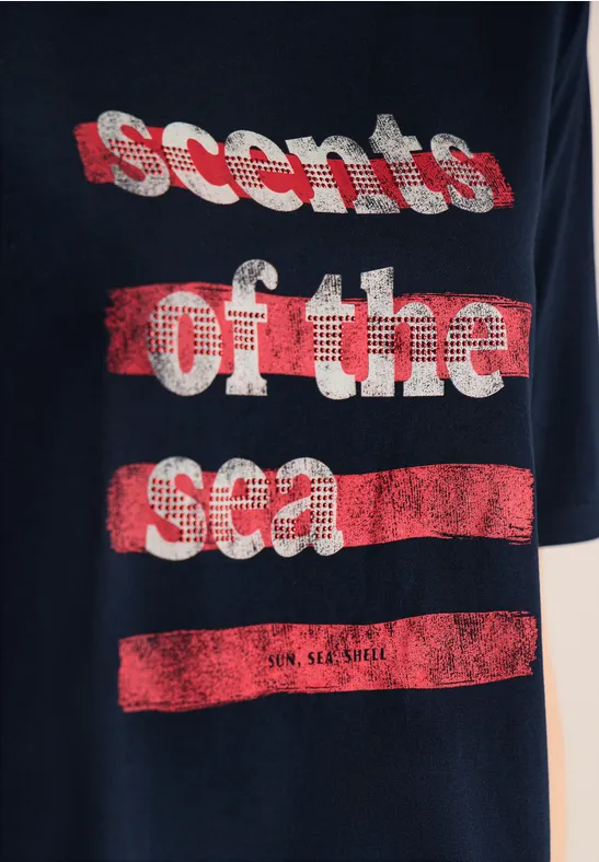 T-shirt avec boatneck et wording universal blue