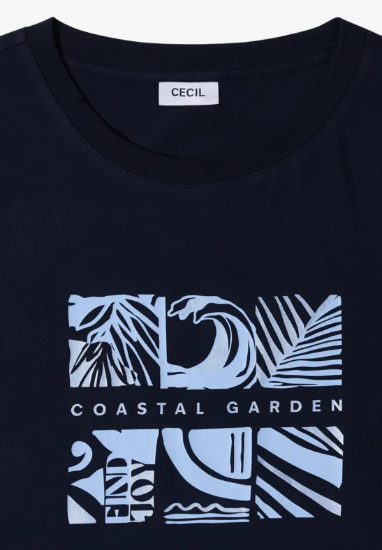 Donkerblauw T-shirt met tropische blad- en golfpatronen en opdruk 'COASTAL GARDEN', merklabel 'CECIL'