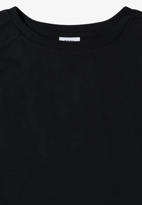 Ein schlichtes schwarzes T-Shirt ohne Aufdruck.