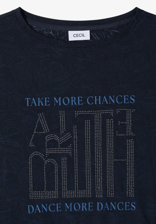 Dunkles T-Shirt mit CECIL-Label, Aufdruck 'TAKE MORE CHANCES', grafischem Muster und 'DANCE MORE DANCES'