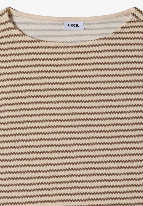 Wit T-shirt met beige en bruine zigzagstrepen, korte mouwen, losse pasvorm.