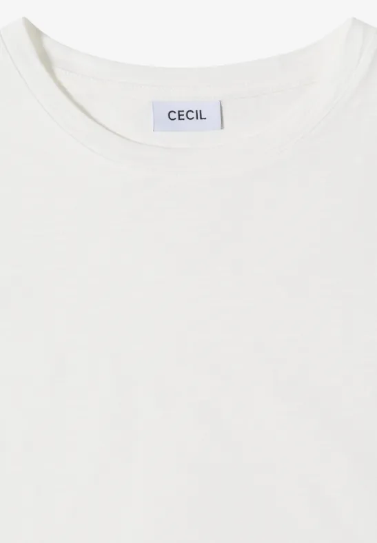 T-shirt blanc simple à col rond avec étiquette 'CECIL'.
