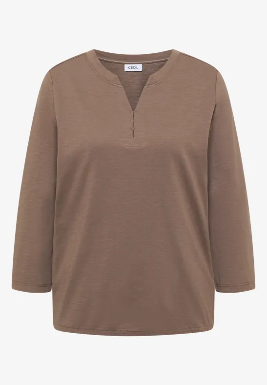 Braunes Shirt mit 3/4-Ärmeln und kleinem V-Ausschnitt, leger geschnitten.