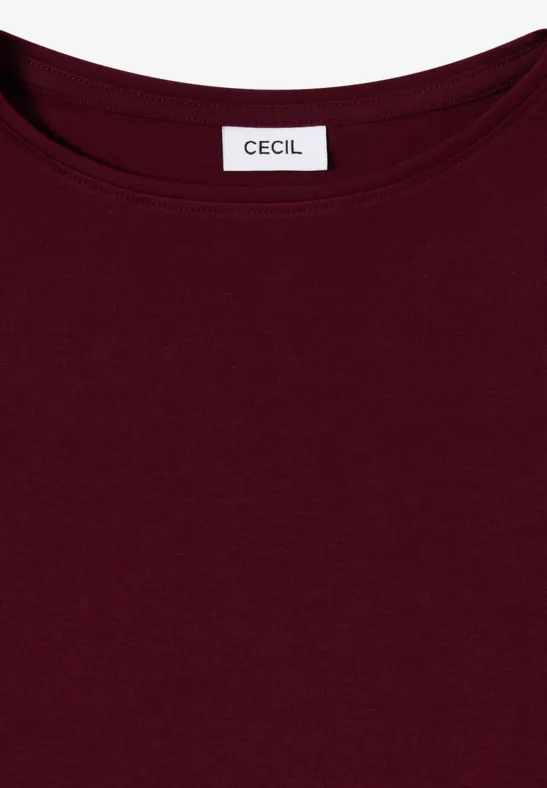 Bordeauxfarbenes, schlichtes T-Shirt mit Rundhalsausschnitt und CECIL-Label am Kragen.