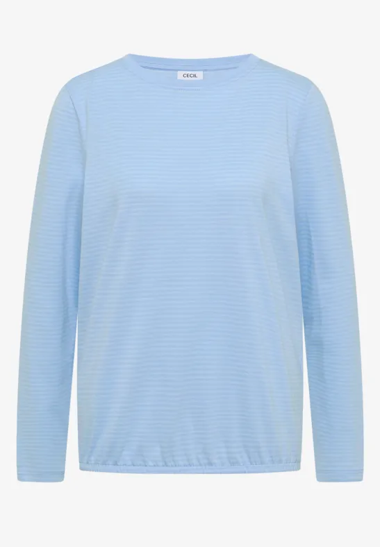 T-shirt à manches longues bleu clair à fines rayures.