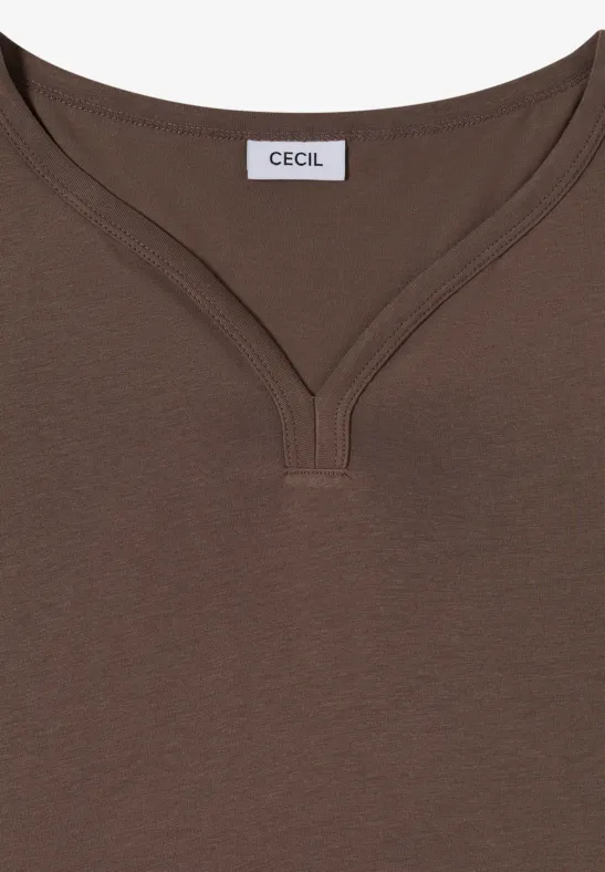 Schlichtes braunes Damen-T-Shirt mit V-Ausschnitt und dezentem CECIL-Logo am Kragen.