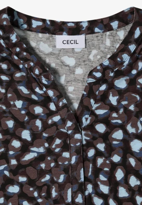 Tunique femme marron à motif léopard bleu clair, col V avec patte de boutonnage, marque CECIL.