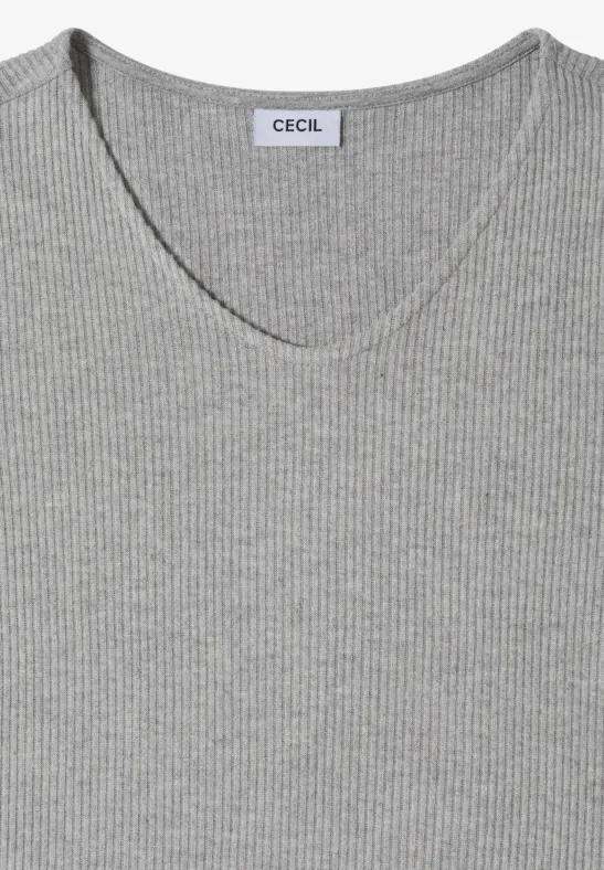 Gefalteter, grauer, gerippter Strickpullover mit V-Ausschnitt und CECIL-Label.