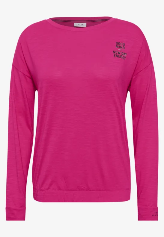 Roze damestrui met ronde hals en lange mouwen.