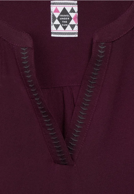 Bluse mit Stickerei Details berry juice red