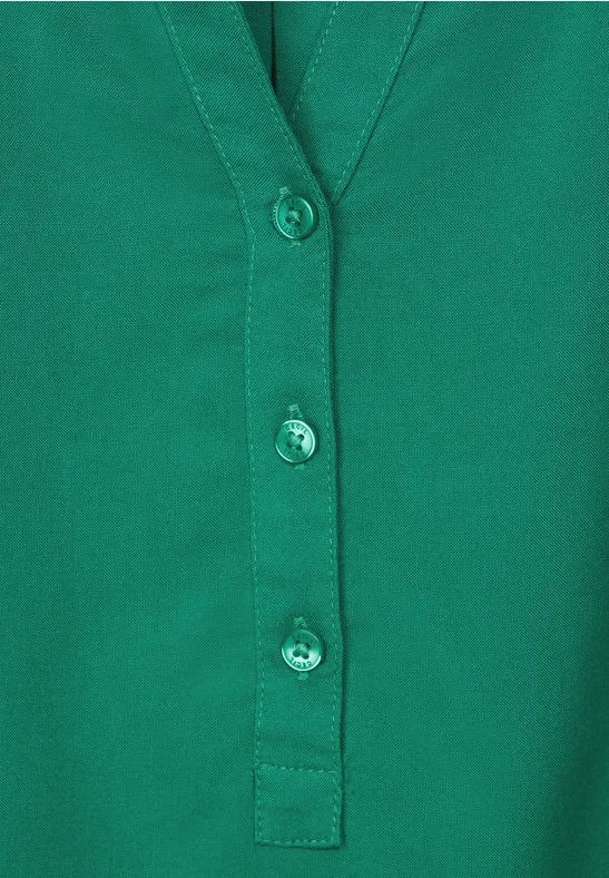 Bluse in Unifarbe easy green