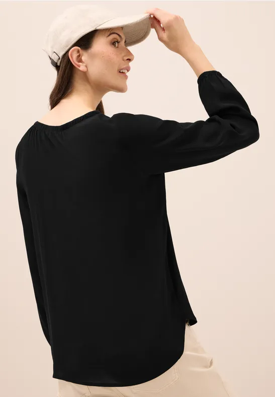 Crepe Bluse Black