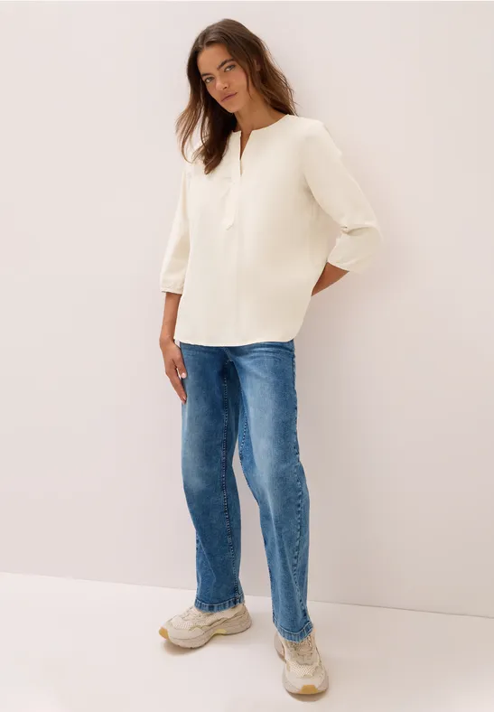 Corduroy blouse met gespleten hals oat milk beige