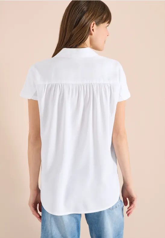 Basic Bluse mit Hemdkragen in Unifarbe White
