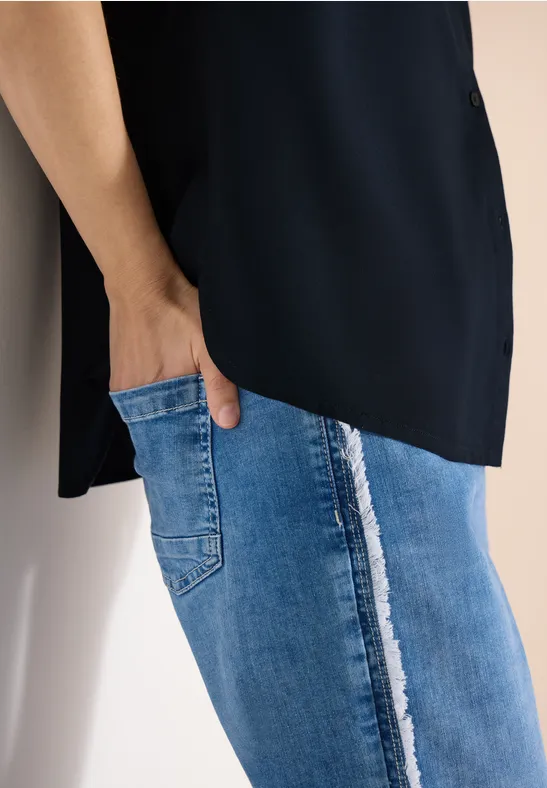 Basic Bluse mit Hemdkragen in Unifarbe universal blue