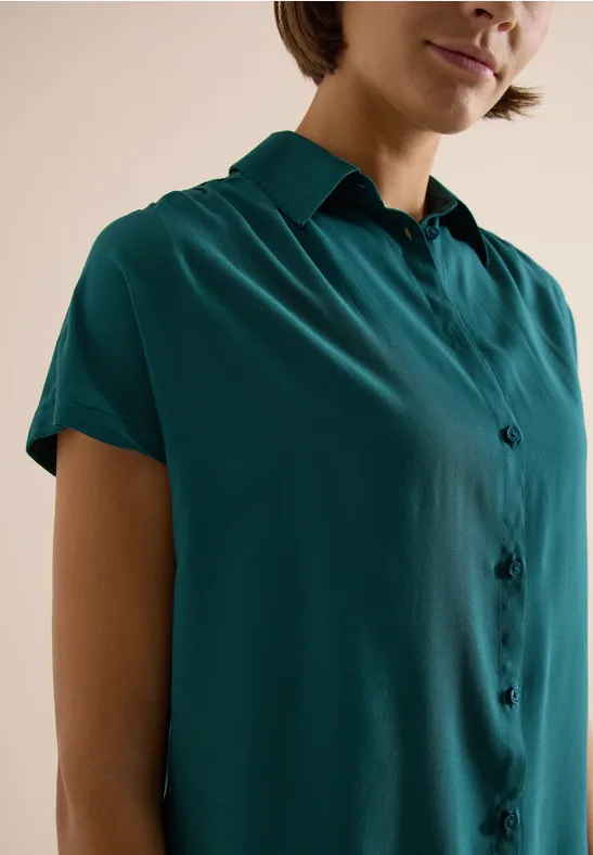 Basic Bluse mit Hemdkragen in Unifarbe jungle green
