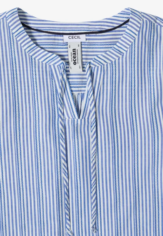 Blau-weiß gestreiftes Damenblusenshirt mit V-Ausschnitt und geradem Schnitt.