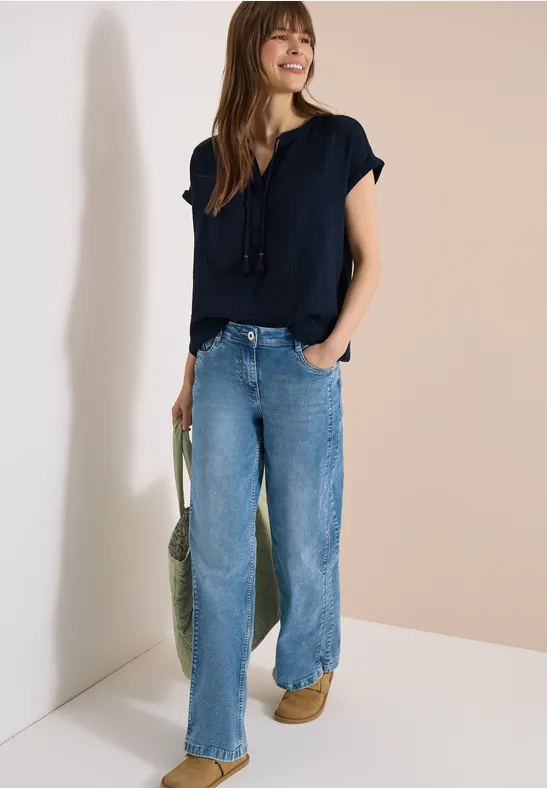 Blouse à col fendu en mousseline de soie universal blue