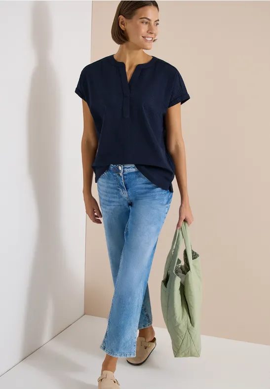 Dropped Shoulder Bluse in Seersuckerqualität universal blue