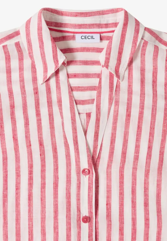 Kurzärmliges Hemd mit rosé-weißen Streifen, Kragen und Knopfleiste.