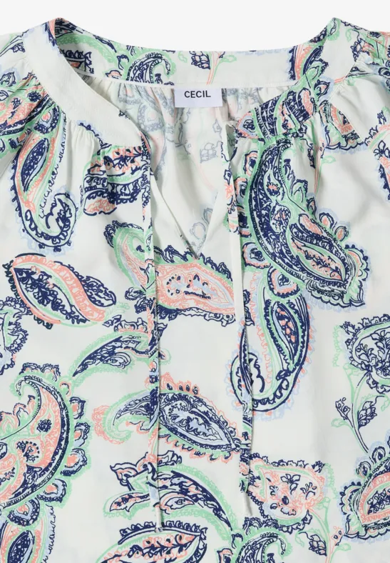 Weißes Top mit buntem Paisley-Muster in Blau und Rosa