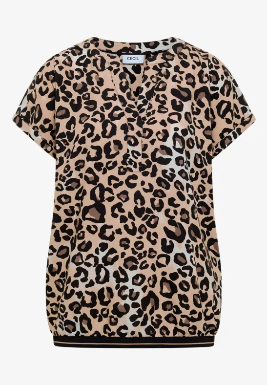 Leopardbedruckte Damenbluse mit V-Ausschnitt, kurzen Ärmeln und kontrastierendem Saumbund.