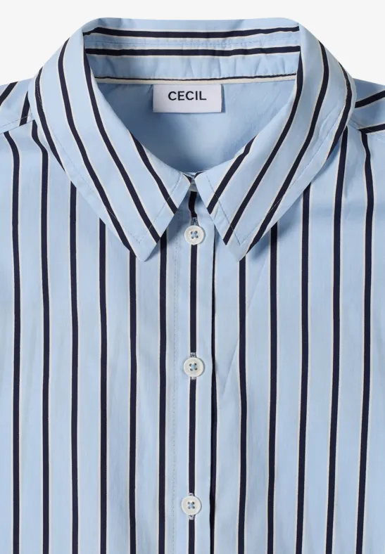 Chemise bleu ciel rayée blanc et noir, col et boutons, marque Cecil.