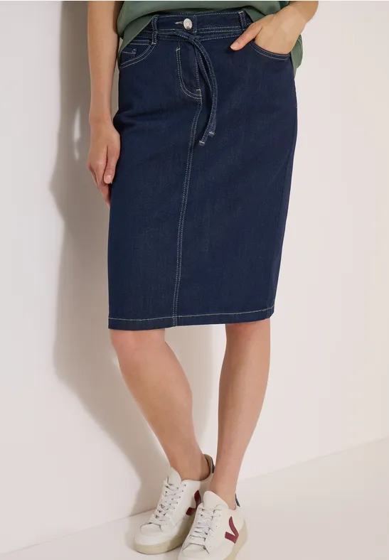 Damen-Jeansrock knielang mit Gürtel, mittleres Denimblau