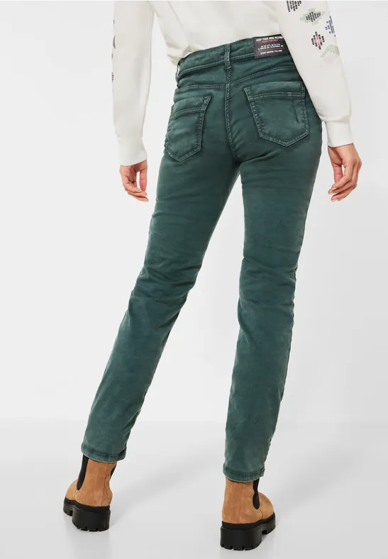 Loose Fit Damenhose ponderosa pine green