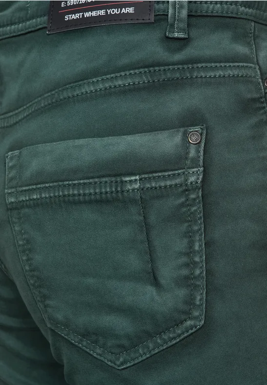 Loose Fit Damenhose ponderosa pine green