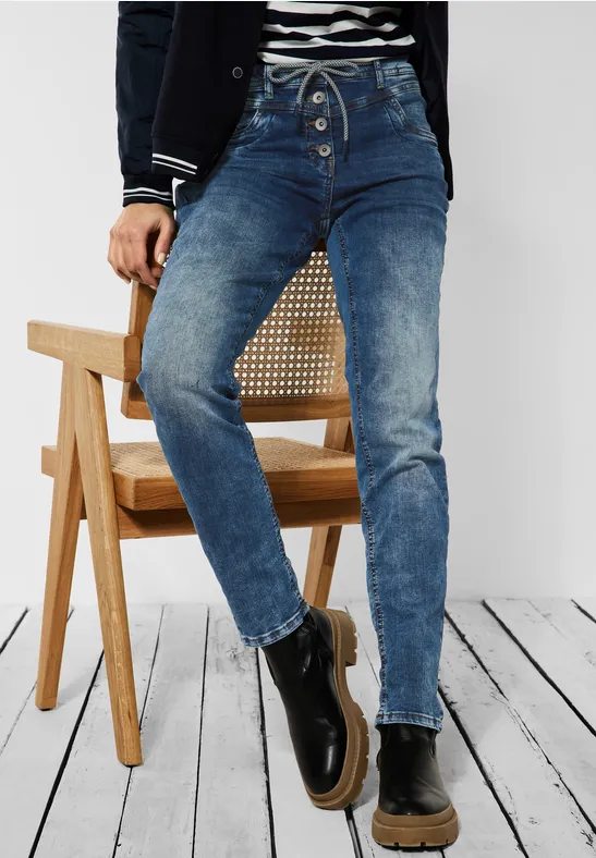 Loose Fit Jeans mid blue wash with tinting