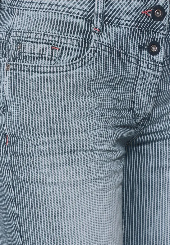 Gestreifte Loose Fit Shorts mid blue used wash