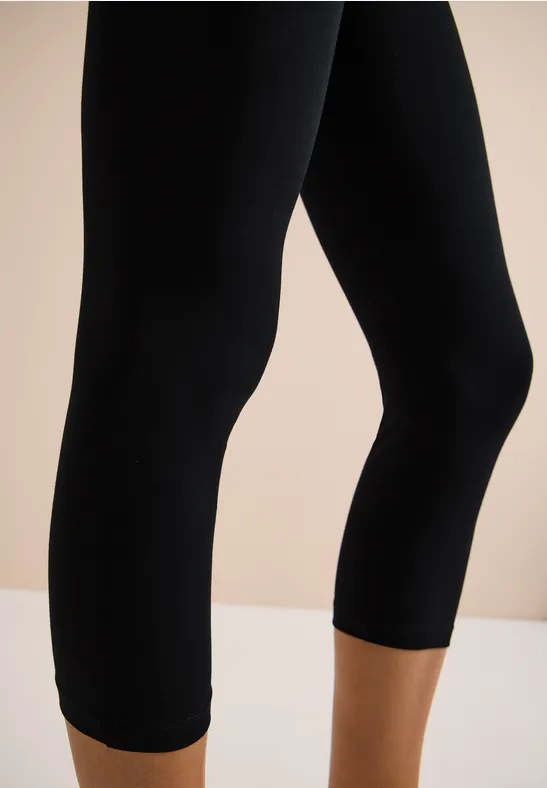 Basic 3/4 Leggings Black