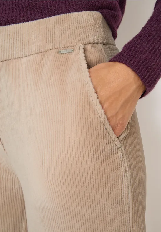 Wide Legs pantalon en velours côtelé silvery beige