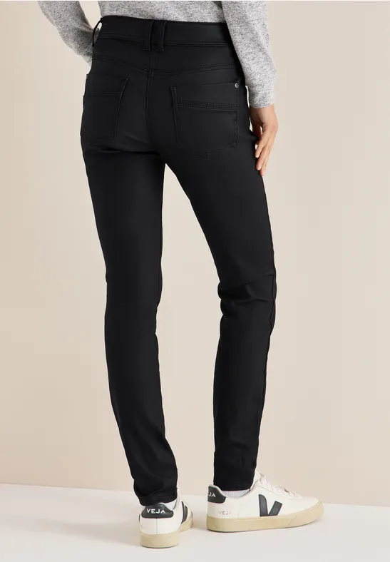 Broek in lederlook Black