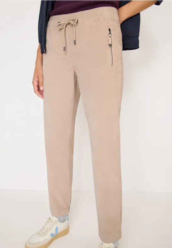 Comfortabele corduroy broek eggshell white