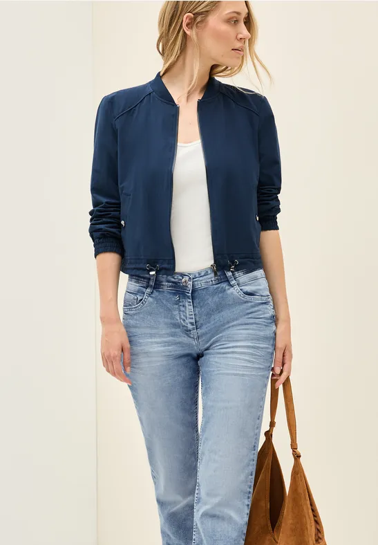 Jeans avec détail Turn-Up light blue wash