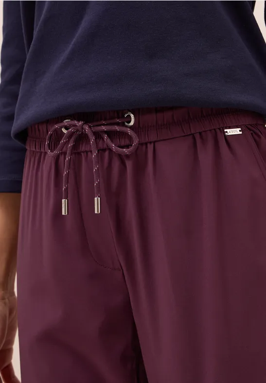 Pantalon en coupe casual mulberry red