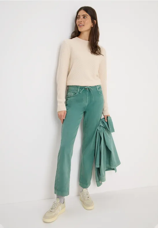 Colored Straight Leg Jeans jewel green