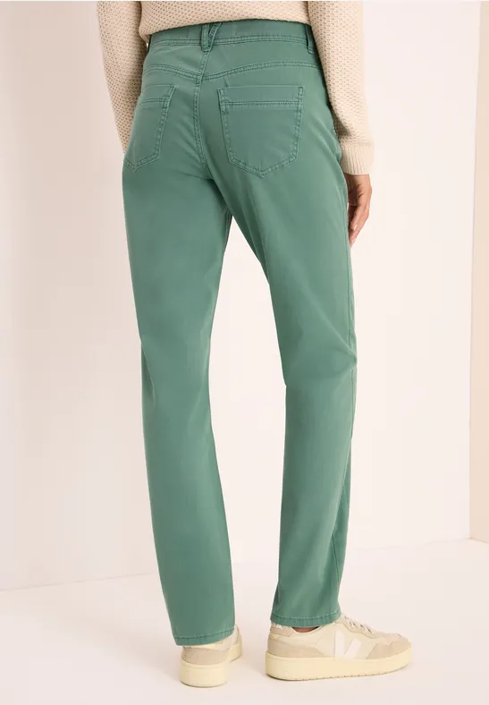 Casual Fit Jeans jewel green