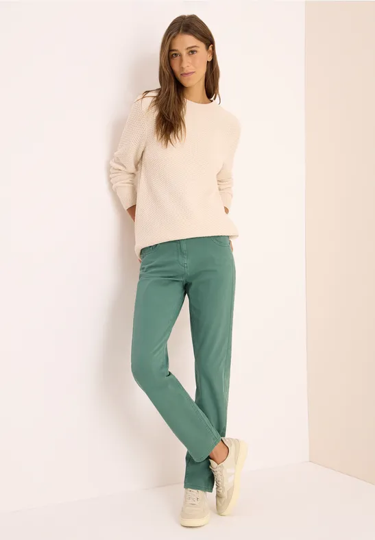 Casual Fit Jeans jewel green
