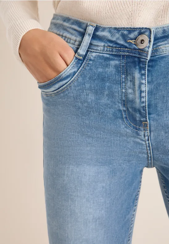 Jeans Bootcut light blue wash