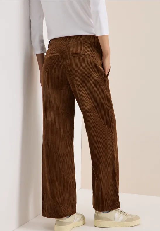 Wide Leg Cordhose mocha caramel