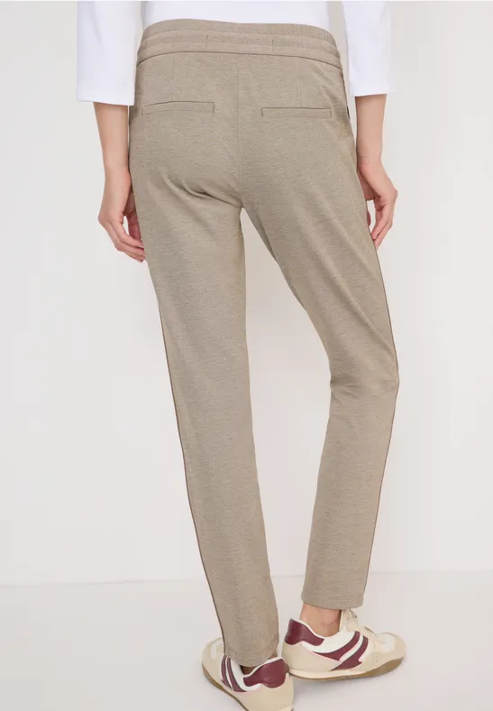 Hose mit Gallonstreifen toffee cream melange